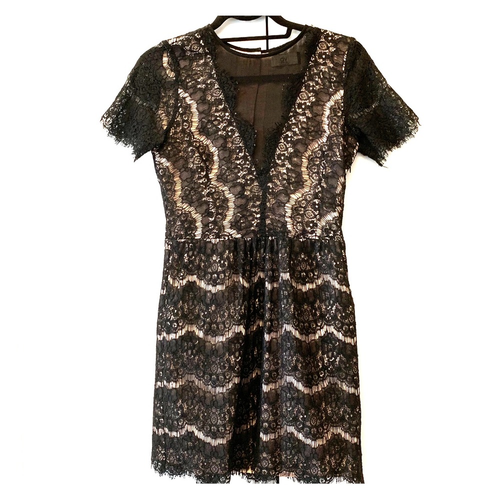 Black lace Dolce Vita dress